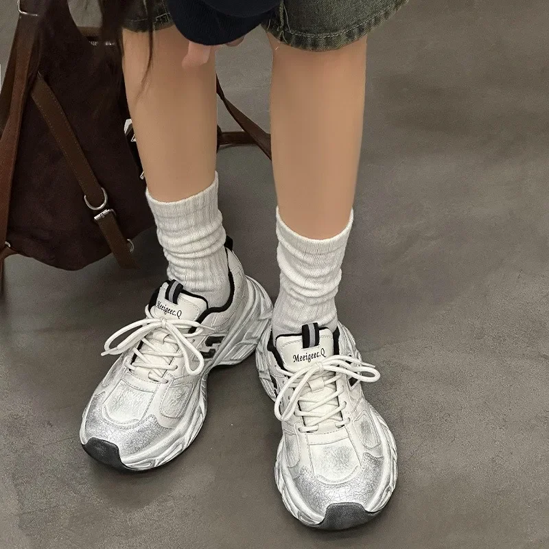 Do old N word Dad Shoes หญิงฤดูใบไม้ผลิและฤดูใบไม้ร่วงใหม่หนังสบายรองเท้าน้ําด้านล่างหนารองเท้าผ้าใบย้อนยุคแบบสบายๆ ins