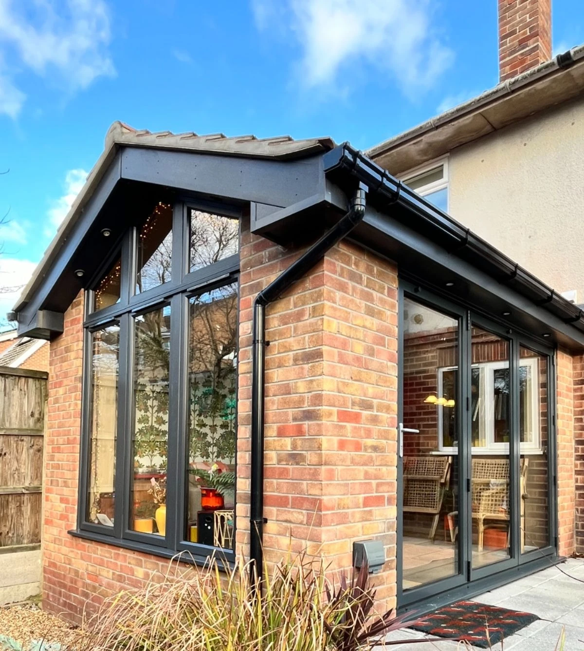 أبواب الأكورديون المصنع مباشرة عازلة للصوت باب زجاجي قابل للطي ثنائي الطي ألومنيوم بانورامي قابل للطي فناء أبواب ثنائية الطي للمنزل #1