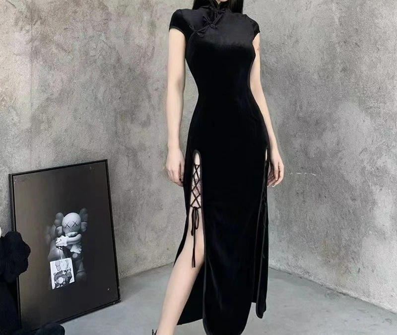 

Vintage Chinese Velvet Cheongsam Dress New Chinese Split Black Temperament Dress