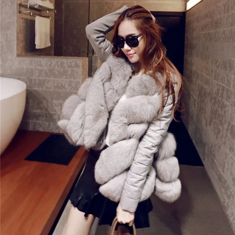 

European and American Winter Women's Fur Fox Fur Korean Jacket Coat Coat Fur All-in-one Faux Fur Vest