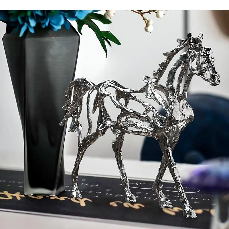 

Metal Horse Handicraft Furnishings Animal Statue Silver Horse Hollow Out Skeleton Metal Craft Sculpture Modern Home Decoration