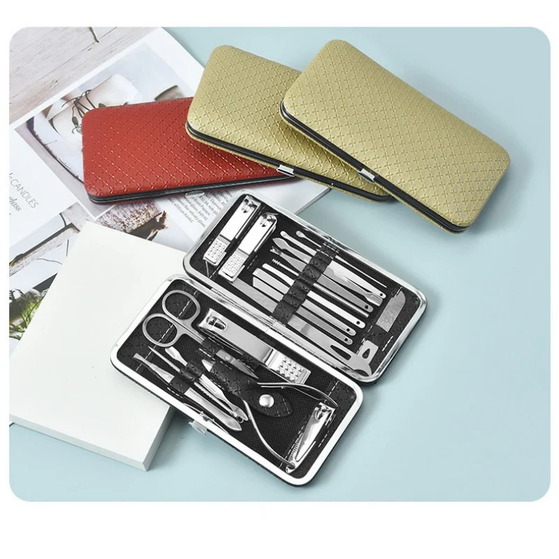 

New Style Family Daily Practical Nail Scissors Ear Digging Manicure 19-piece Set Multi-functional Set Dust-proof Anti-splash