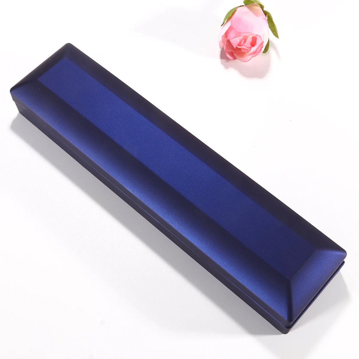

Led Lighted Jewelry Gift Box Illuminated Necklace Box Holder Case Blue Rubber Material Dustproof Scratch Resistant Easy Open