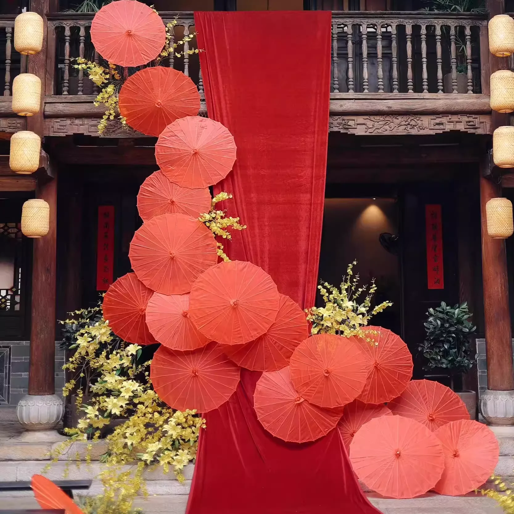 20pcs DIY Backdrops Red Yellow Blue White Silk Fabric Umbrella Decorative Garden Lawn Wedding Scene Photo Props Arrangement