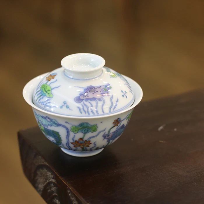 Jingdezhen  Handmade Hand-Painted Blue and White Doucai Tea Bowl/Master Cup