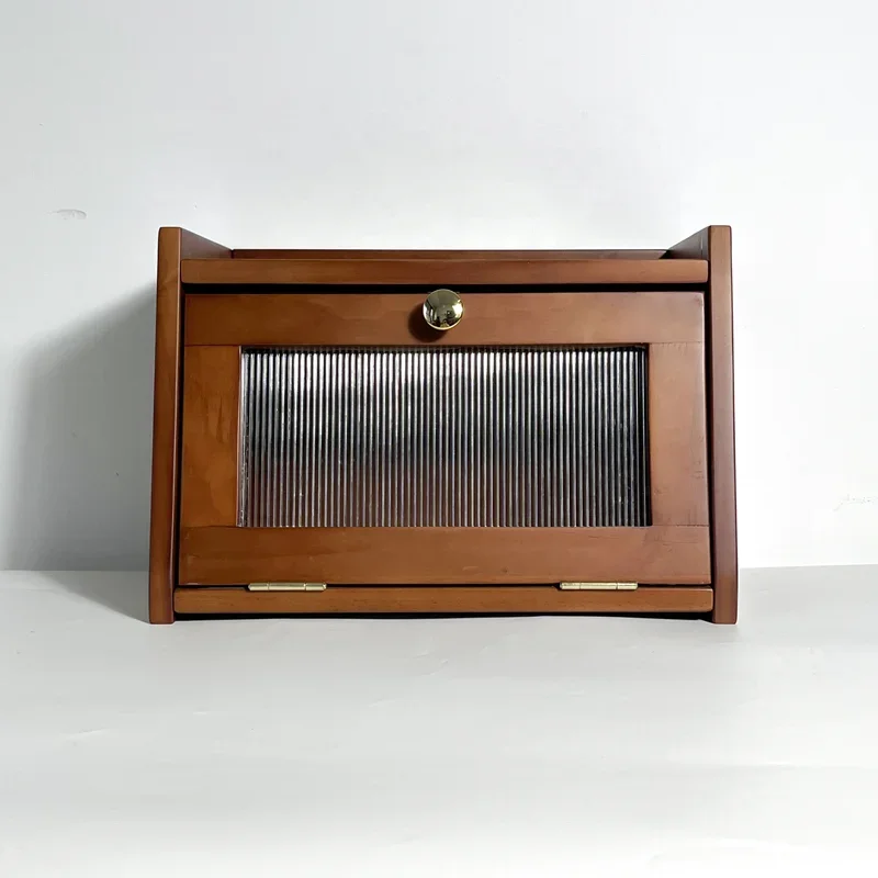 Vintage solid pine dust-proof display cabinets are an exquisite choice for precious glassware