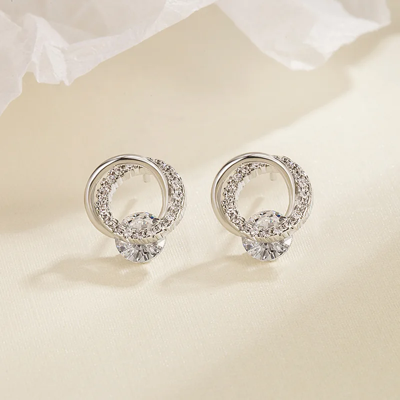 

Серебряные двухдиапазонные геометрические серьги-гвоздики, блестящие и инкрустированные стразами, модные и легкие роскошные серьги для