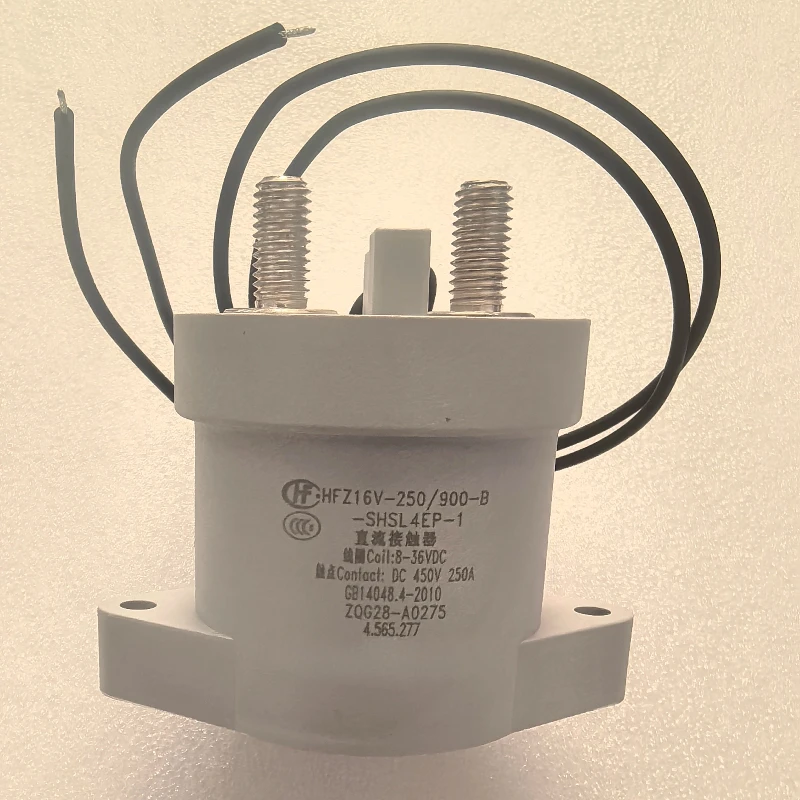 

DC Contactor HFZ16V-250/900-B-SHSL4EP-1 Coil 8-36V Contact 450V250A