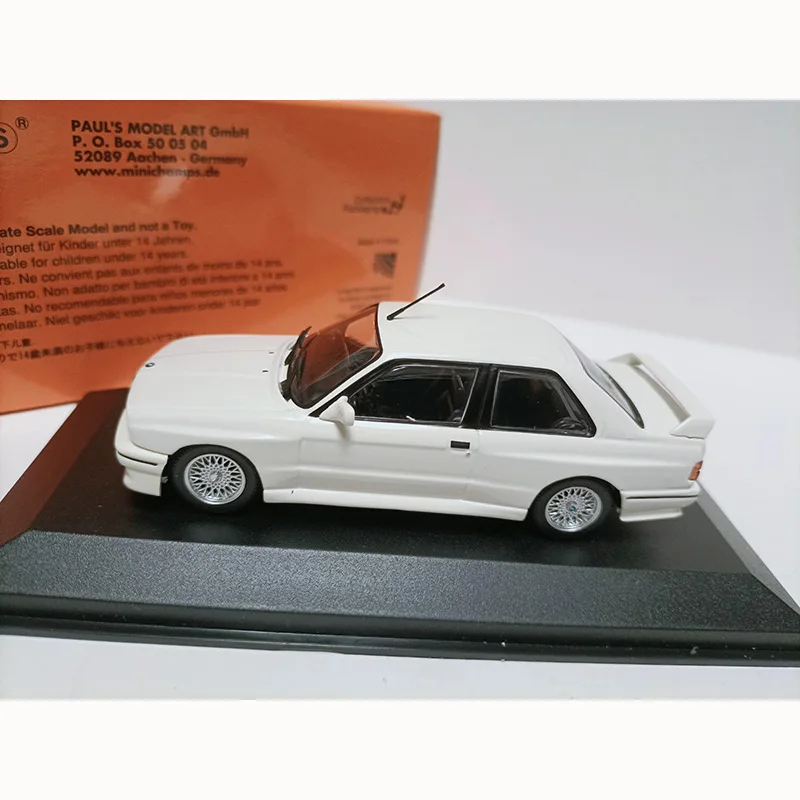1-43-scale-m3-e30-1987-alloy-car-model-collection-ornaments