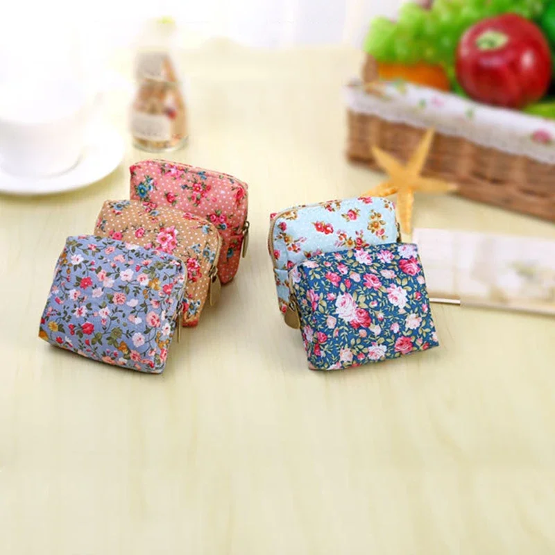 

Mini Floral Printed Coin Purse Fabric Money Key Holder Card Wired Headset Storage Bags