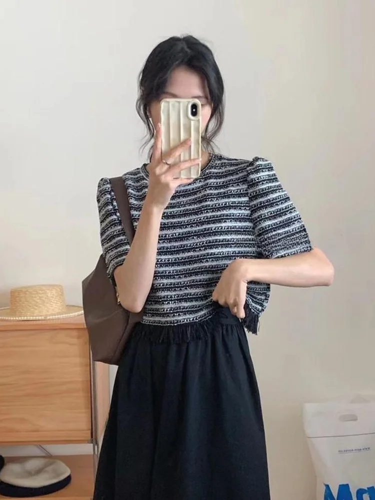 

Новая летняя женская свободная укороченная блузка с полосатыми рукавами-фонариками и бахромой, повседневный модный топ