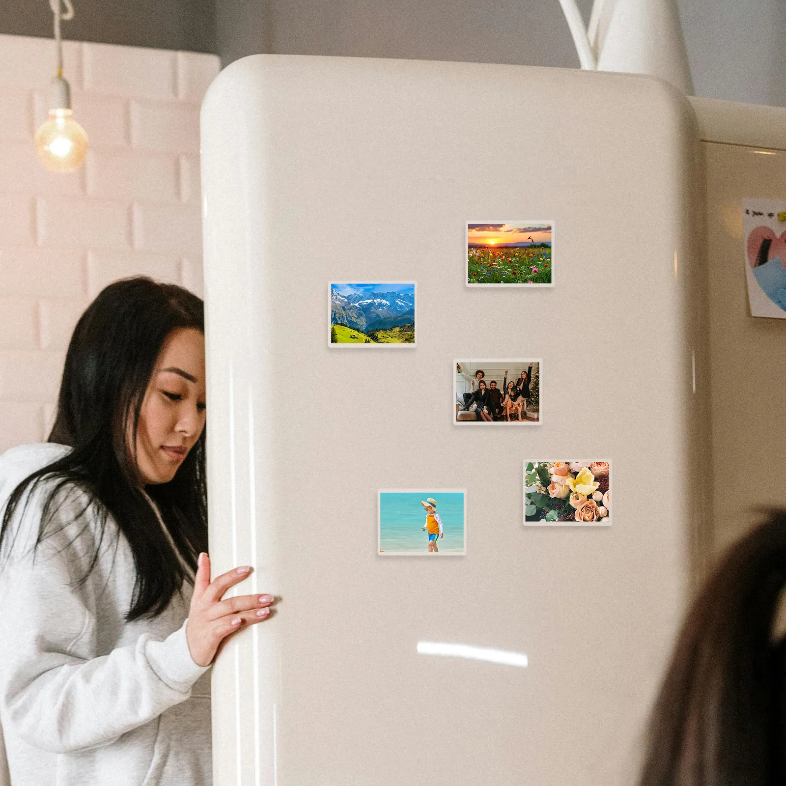 Magnetic Acrylic Photo Frames 10 Pack Fridge Picture Holders for Refrigerator Locker Cards Artwork 62x87mm