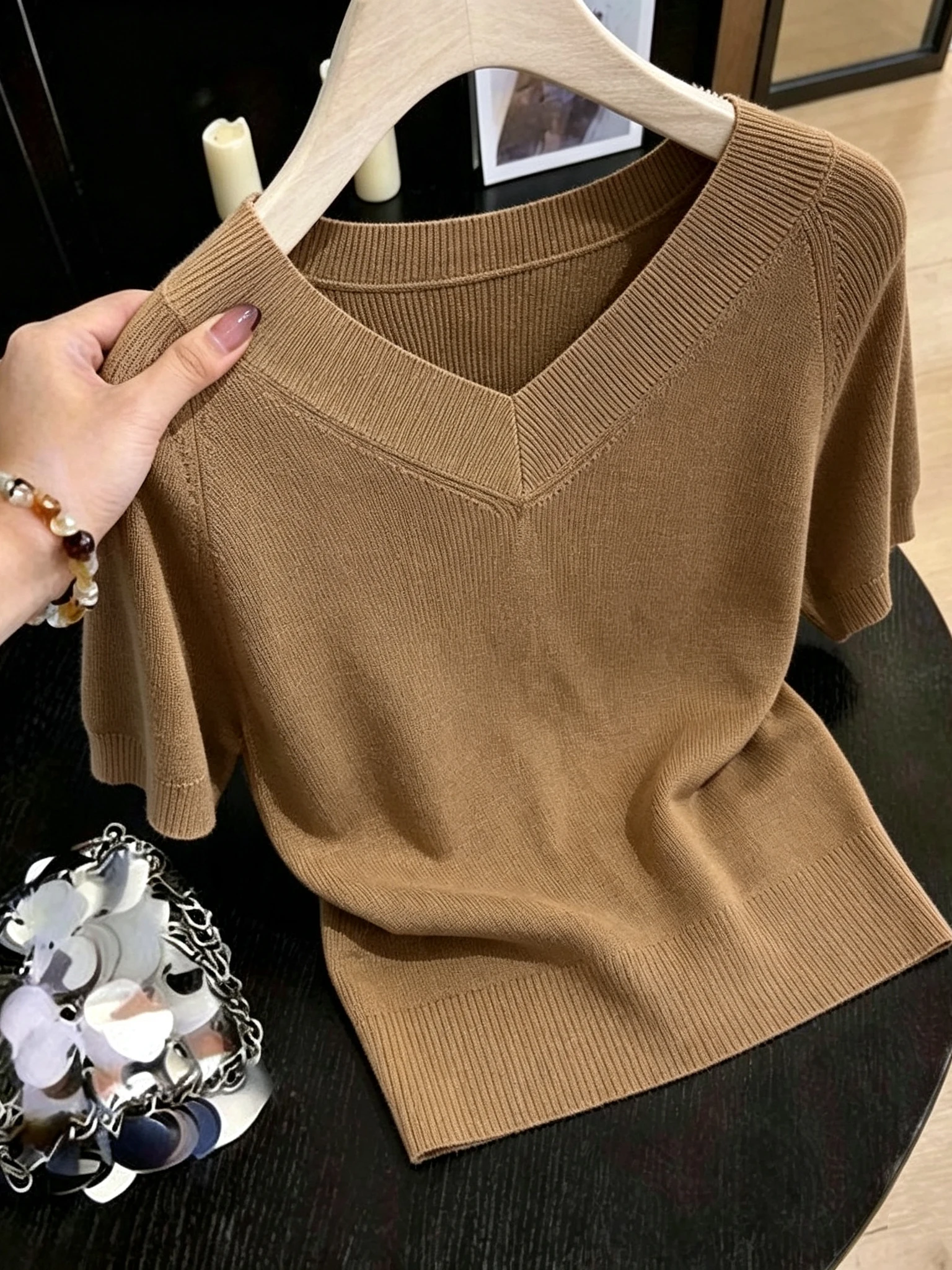 V-Neck Short Sleeve Knitted Loose Fit Summer Thin T-Shirt Women's Casual Pure Color Top Comfortable Breathable Korean Style