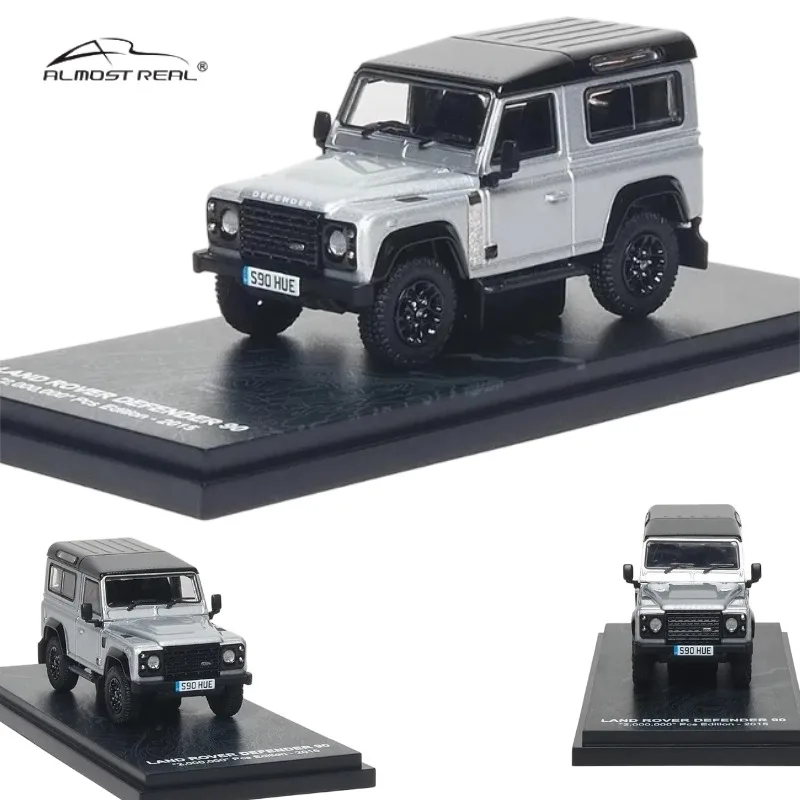 

AR Box 1: 64 Land Rover Defender 90 Cast Alloy Static Car Model, Boys' Toy, Adult Collection Decoration Item.