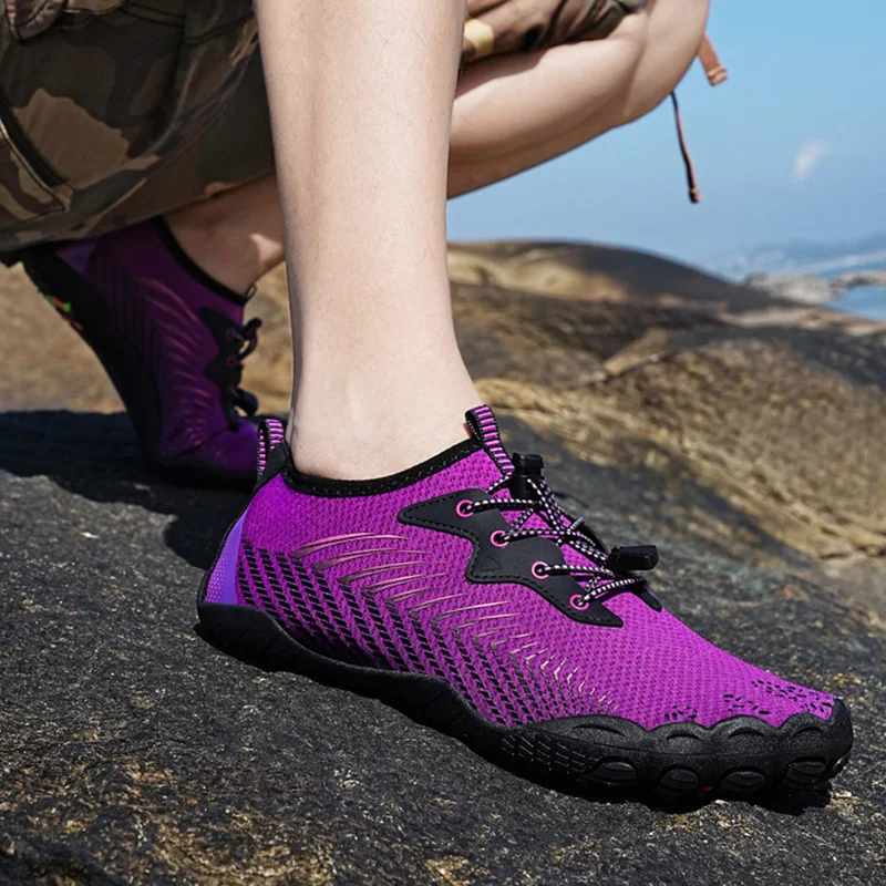 Zapatos descalzos de agua para hombre y mujer, zapatillas ligeras de playa de secado rápido, sandalias deportivas de senderismo, zapatos transpirables de entrenamiento al aire libre, pareja 35-46