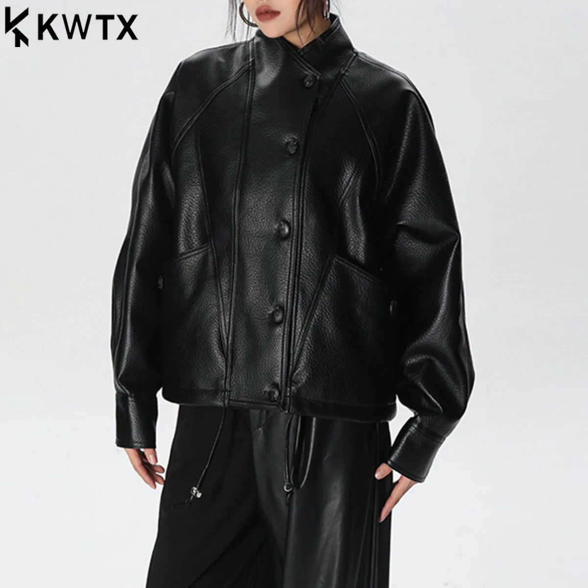 

KWTX женская черная повседневная куртка из искусственной кожи большого размера, новое женское пальто с воротником-стойкой и длинными рукавами, модное пальто, весна-осень 2025