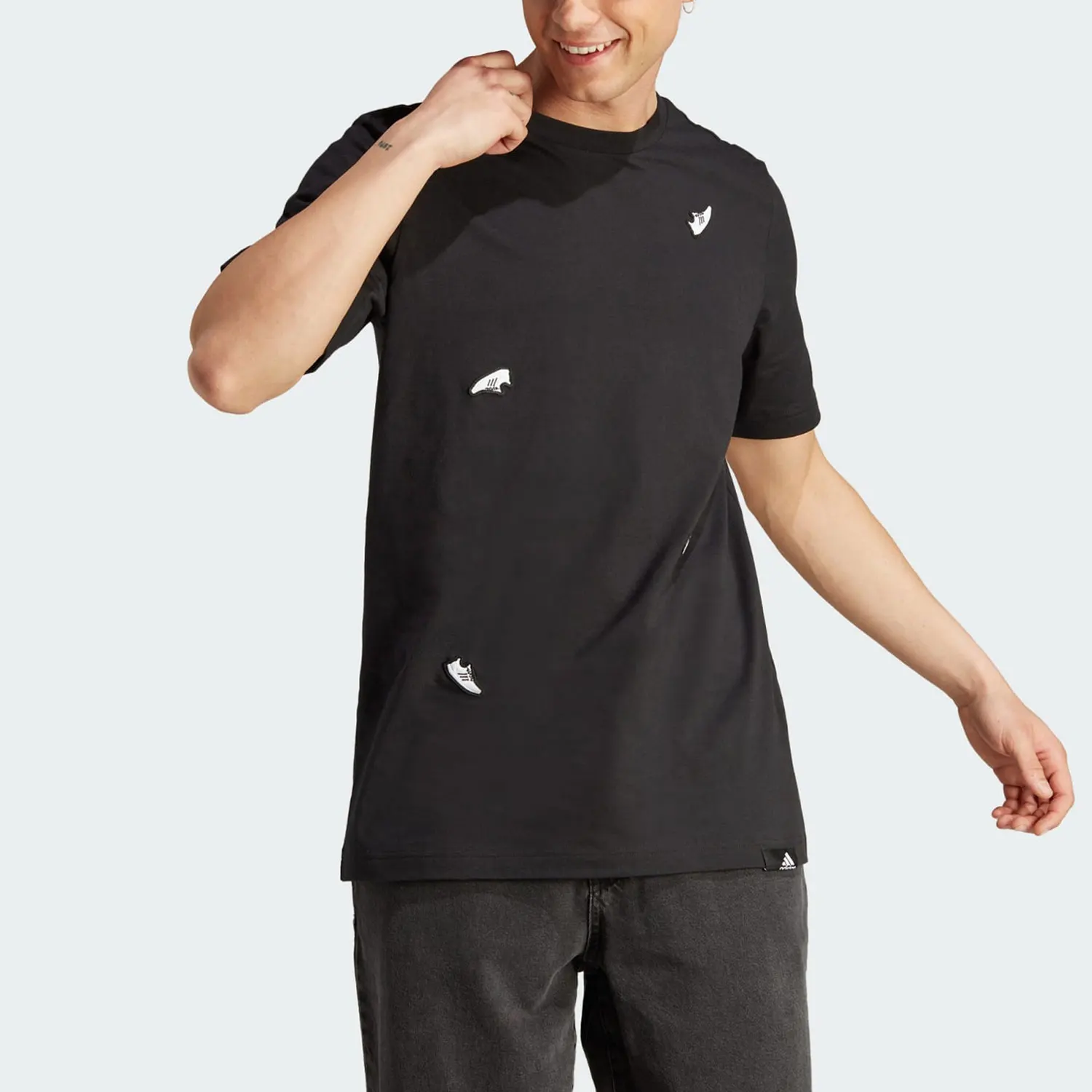 

Adidas Official Genuine 2023 New Men's Sport Round Neck Short Sleeve T-Shirt IL5384