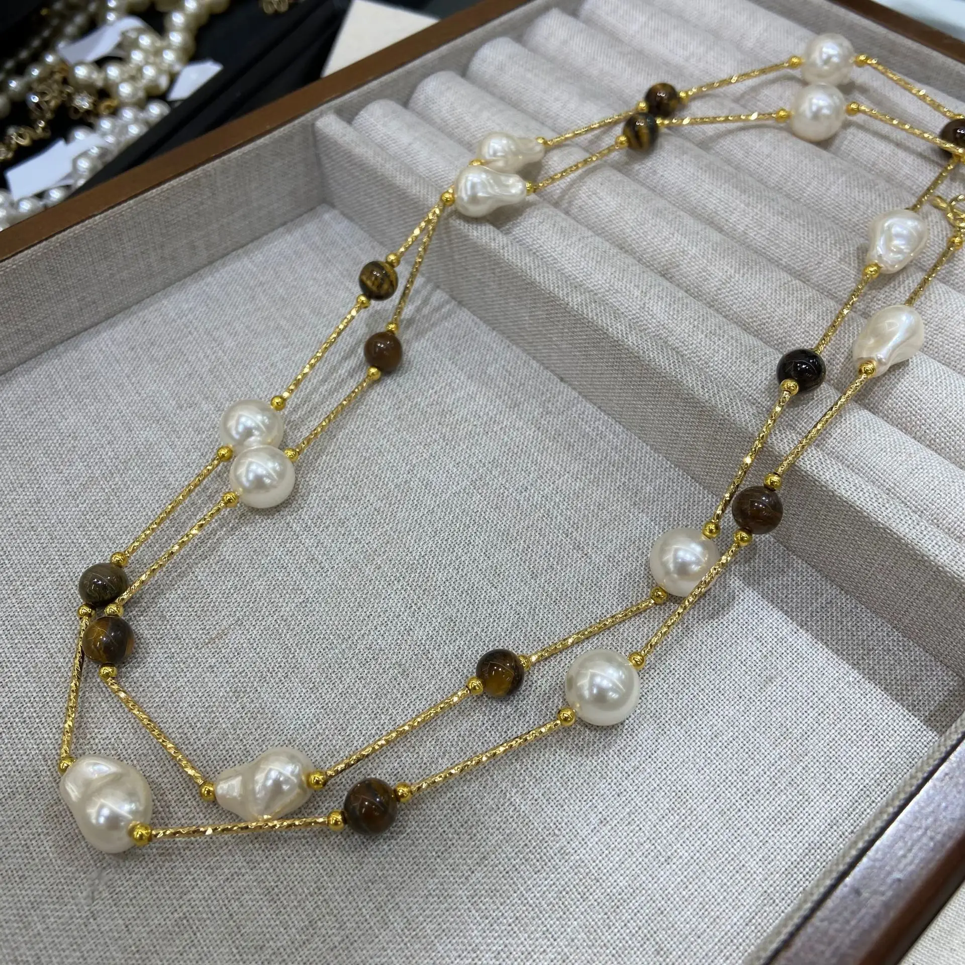 

Tiger Eye Stone Bamboo Joint Pendant Pearl Necklace Retro Maillard Style Versatile Long Sweater Chain Fashion Jewelry for Women