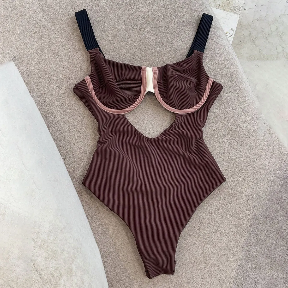 

Цветной слитный купальник с вырезами, сексуальный женский купальник, пуш-ап бикини, женский бандо-бикини, пляжная одежда