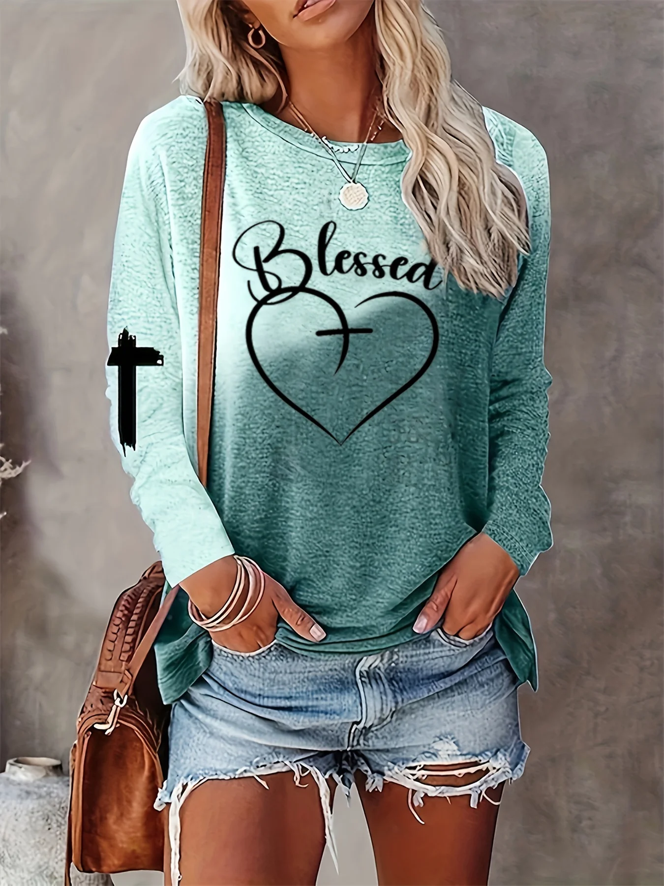 2024 New Heart & Letter Print Women\'s T-shirt Graphic Shirts Long Sleeve Blouse Crop Top Plus Size Women\'s Clothing Female