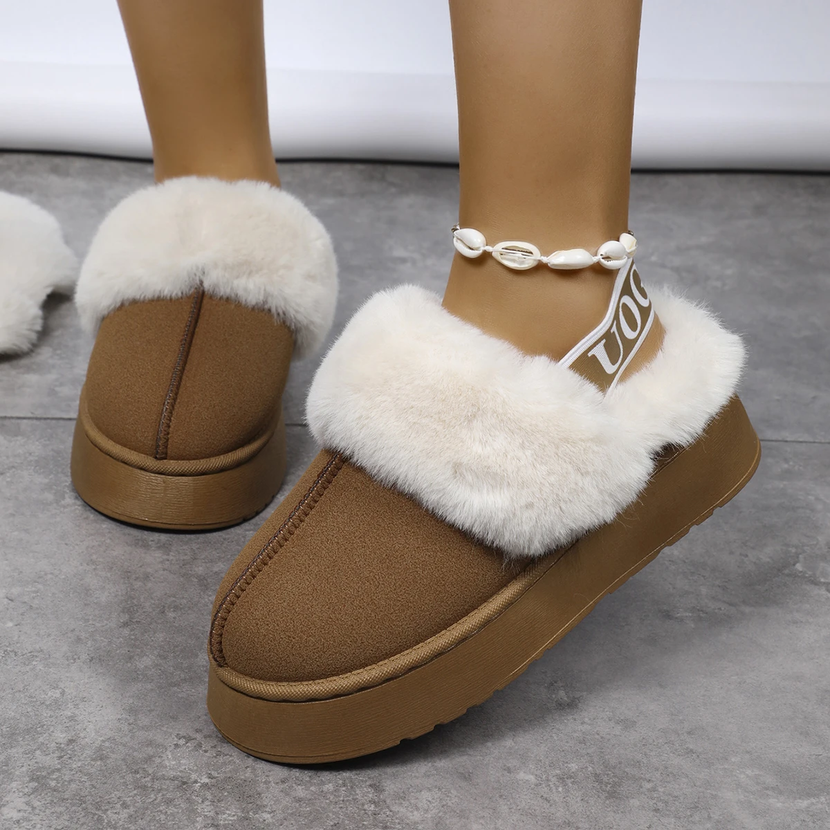 Buty damskie 2024 New Women Fashion Winter Indoor Solid Color Suede Fur Boots Ladies Home Platform Warm Slip-on Women Shoes