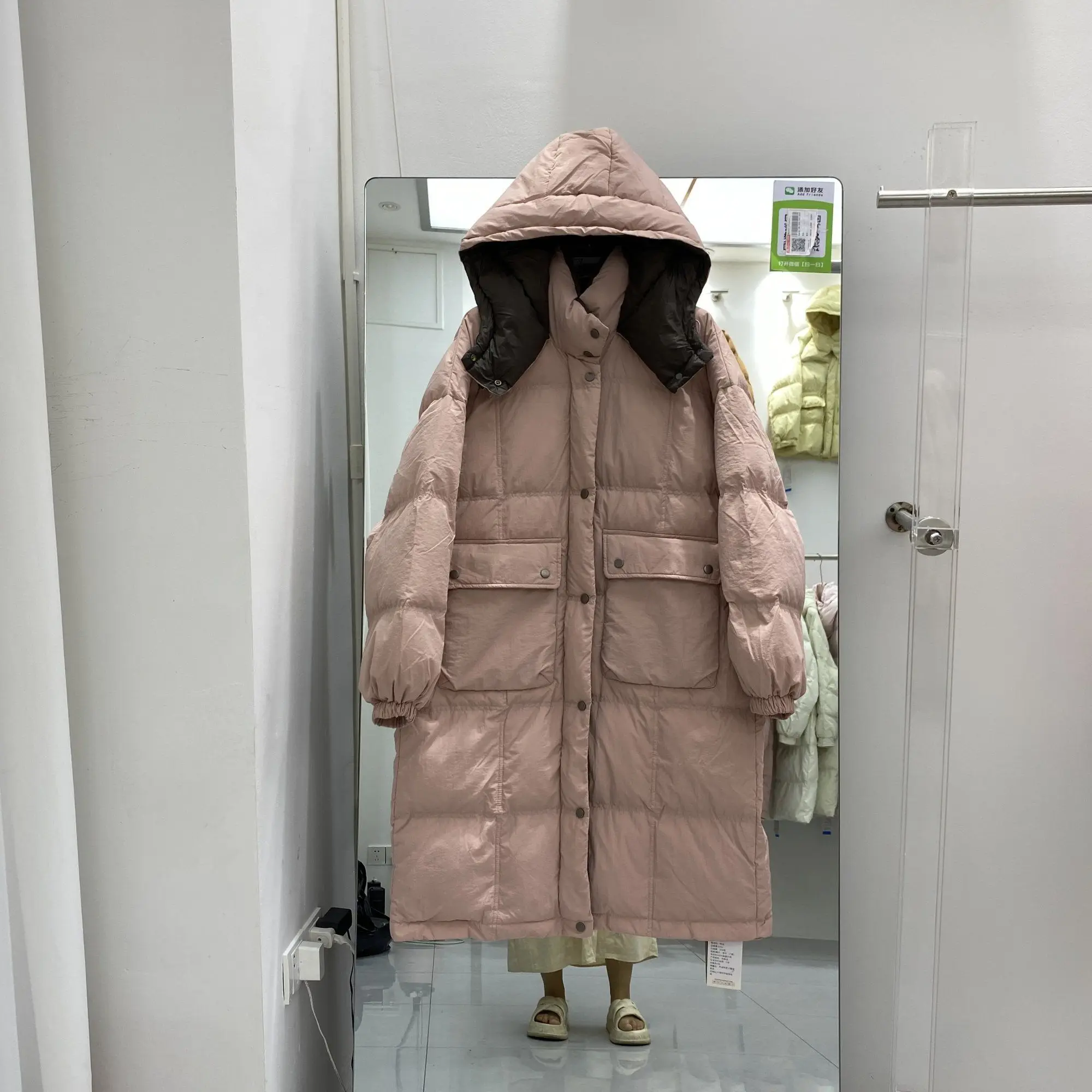 2025 겨울 신상 여성 다운 재킷 통근용 스플라이싱 후드 루즈핏 다운 재킷