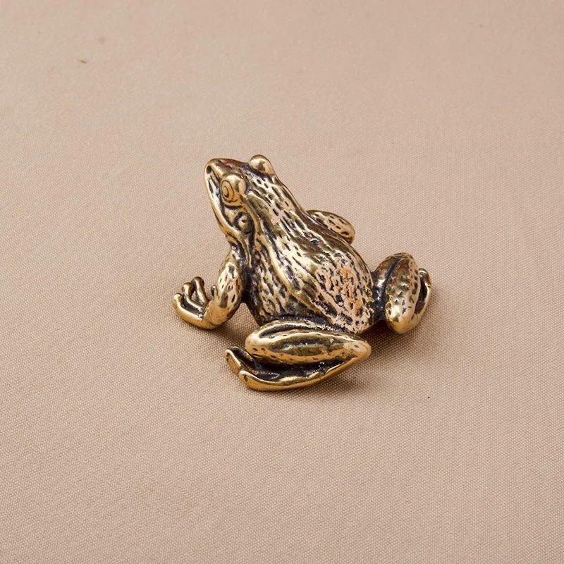 Pure brass solid flower skin frog small tea pet desktop gift collection play copper pet hand pieces.