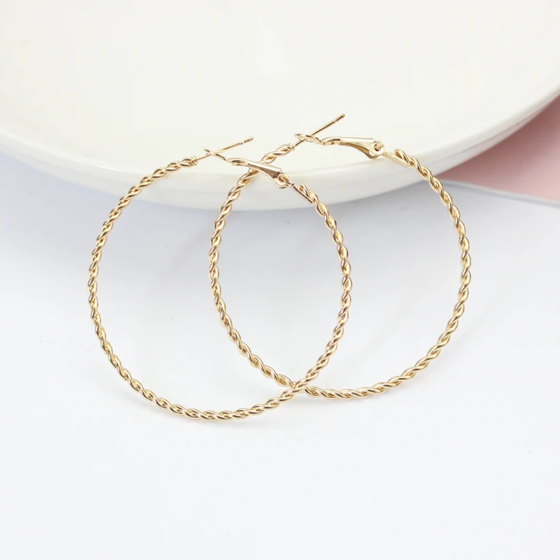 Simple 5CM Big Hoop Earring for Women Hiphop Rock Twist Weaving Winding Circle Round Loop Jewelry Brincos Ornamentos Orejeras