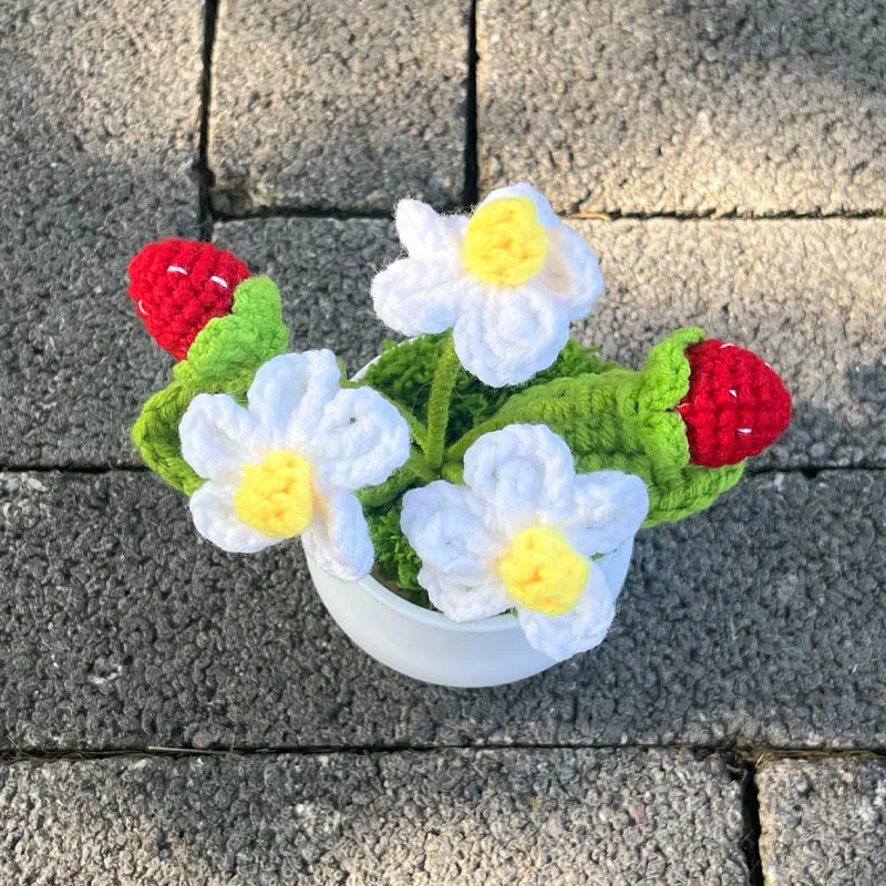 Hand-Crocheted Strawberry Bonsai,Artificial Potted Plants,Handmade Ornaments,Valentine Gift Ideas For Room Home Table Decoration