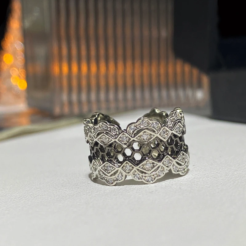 

MDLFES Moissan Diamond Style Brushed Lace Ring Bratty's Black Gold Plating