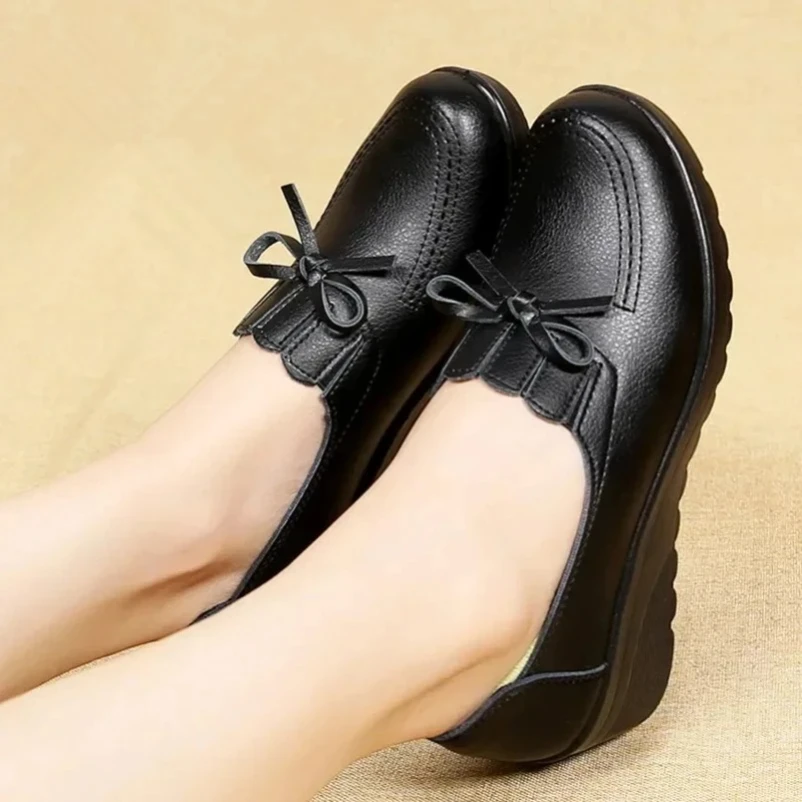 Осень 2023, новая модная женская обувь на высоком каблуке со шнуровкой, женская кожаная повседневная обувь на танкетке, удобные женские туфли-лодочки