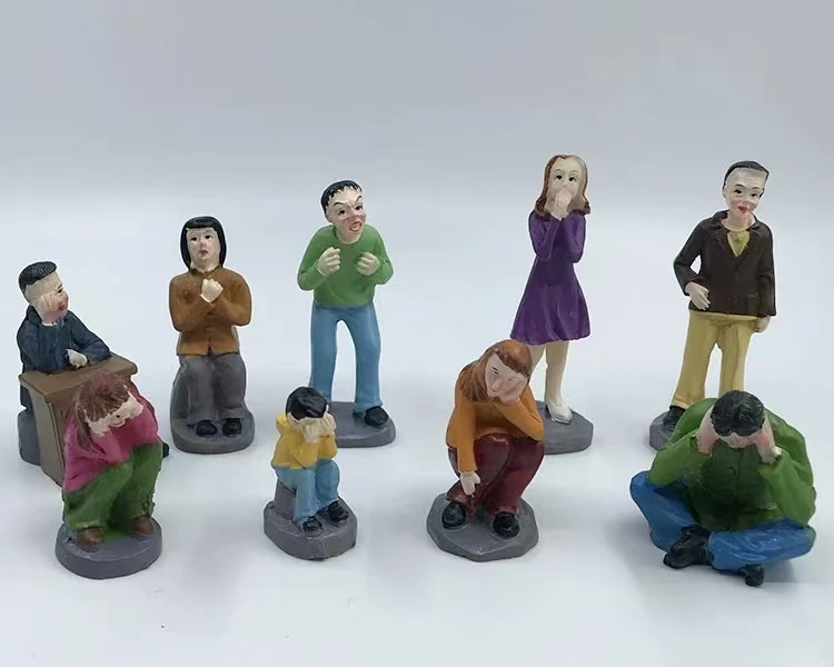 Resin Figure Mental Psychological Sand Table Box Court Therapy Angry/ Happy/Sad/Afraid/Worruy Expression Characters 9pcs/Set