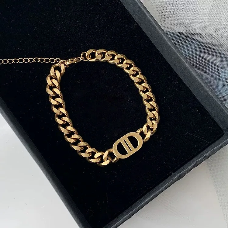 Love！2025 Trendy High-Quality Silver Bracelet The Perfect Gift for Couples