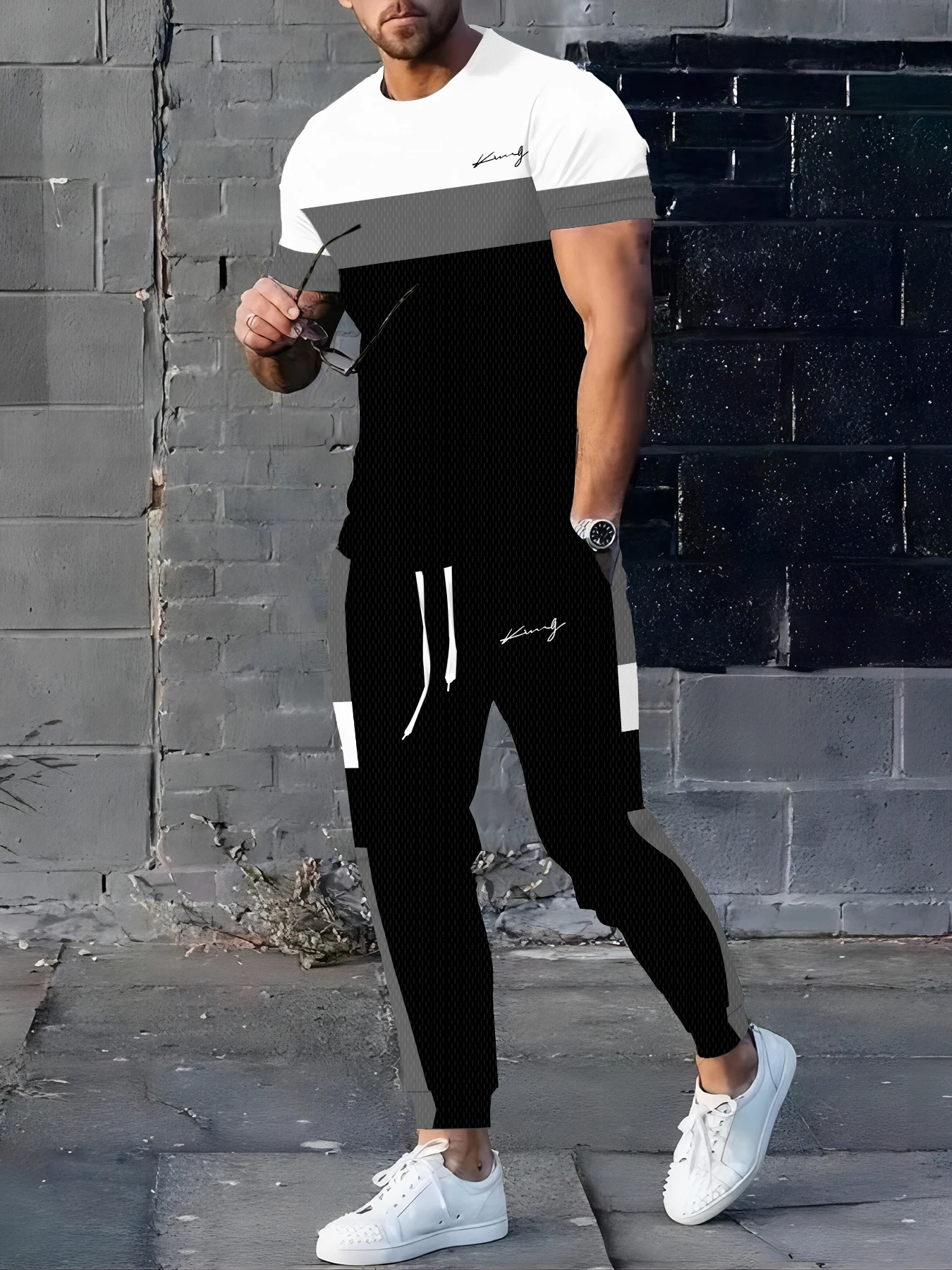 

New Summer Men's Sports Suit Men's Round Neck Splicing Printed Short-sleeved T-shirt Loose Pants Two-piece Set Streetwear