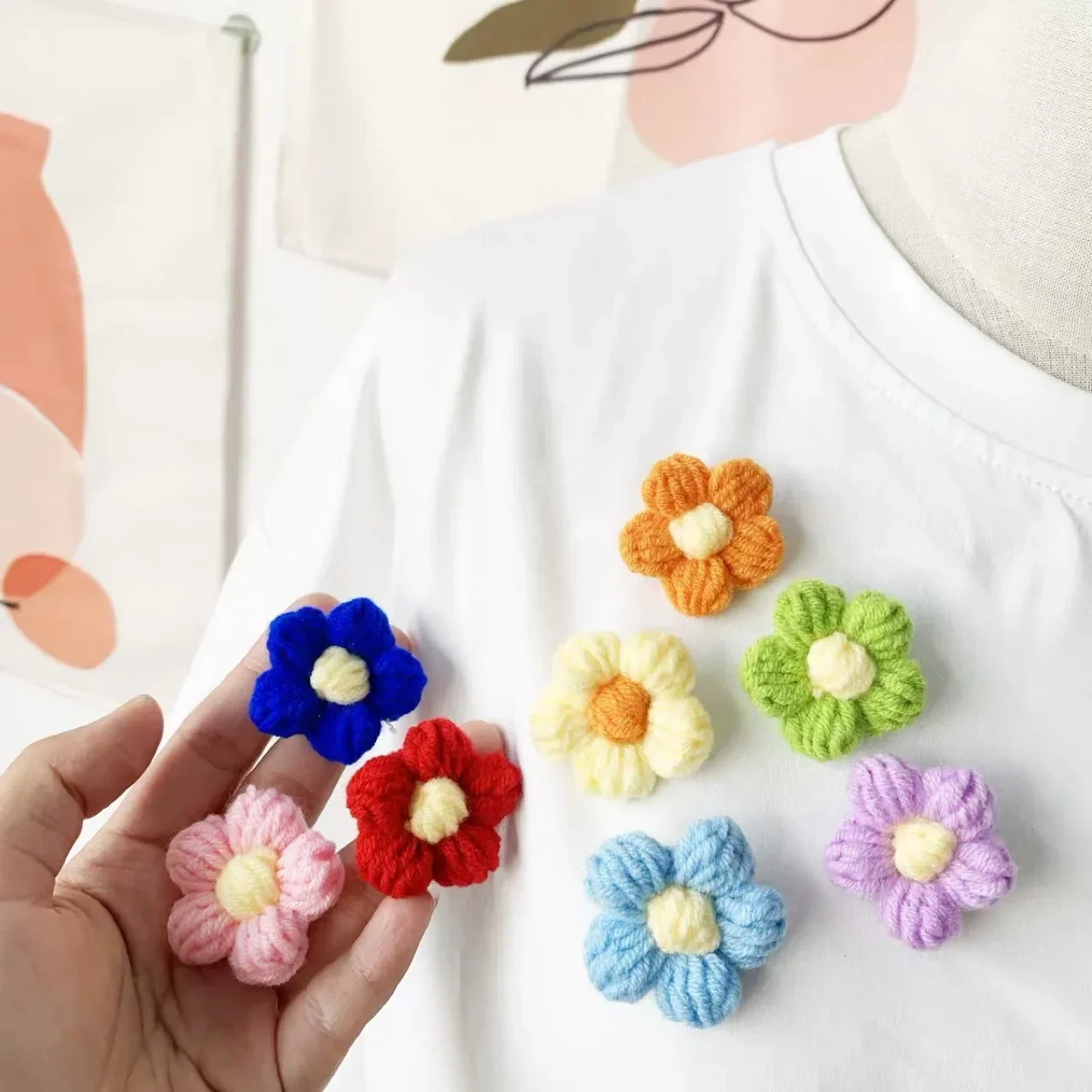 Mini Hand-knitted Flower Brooch for Clothes Bags Applique Sew Patches Korean Cotton Wool Flower Floral Petals DIY Craft Supplies