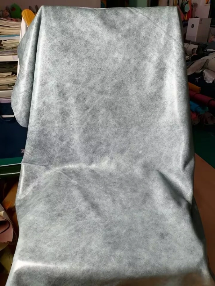 1.2mm Grey Oil-Wax Cowhide. Top-Grain Leather. Genuine Leather Fabric.Handmade DIY For Sofa Repair.Card Case. Full Sheet Cutting