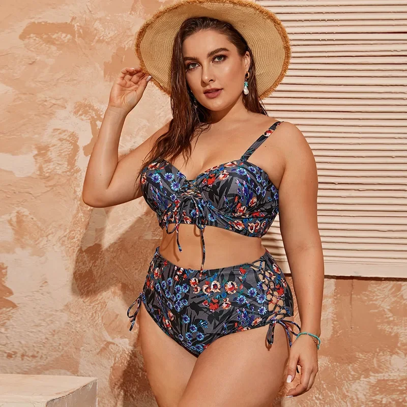 Bikini con estampado Floral para Mujer, bañador Sexy con abertura, traje de baño Retro de cintura alta, ropa de playa de talla grande, 2024