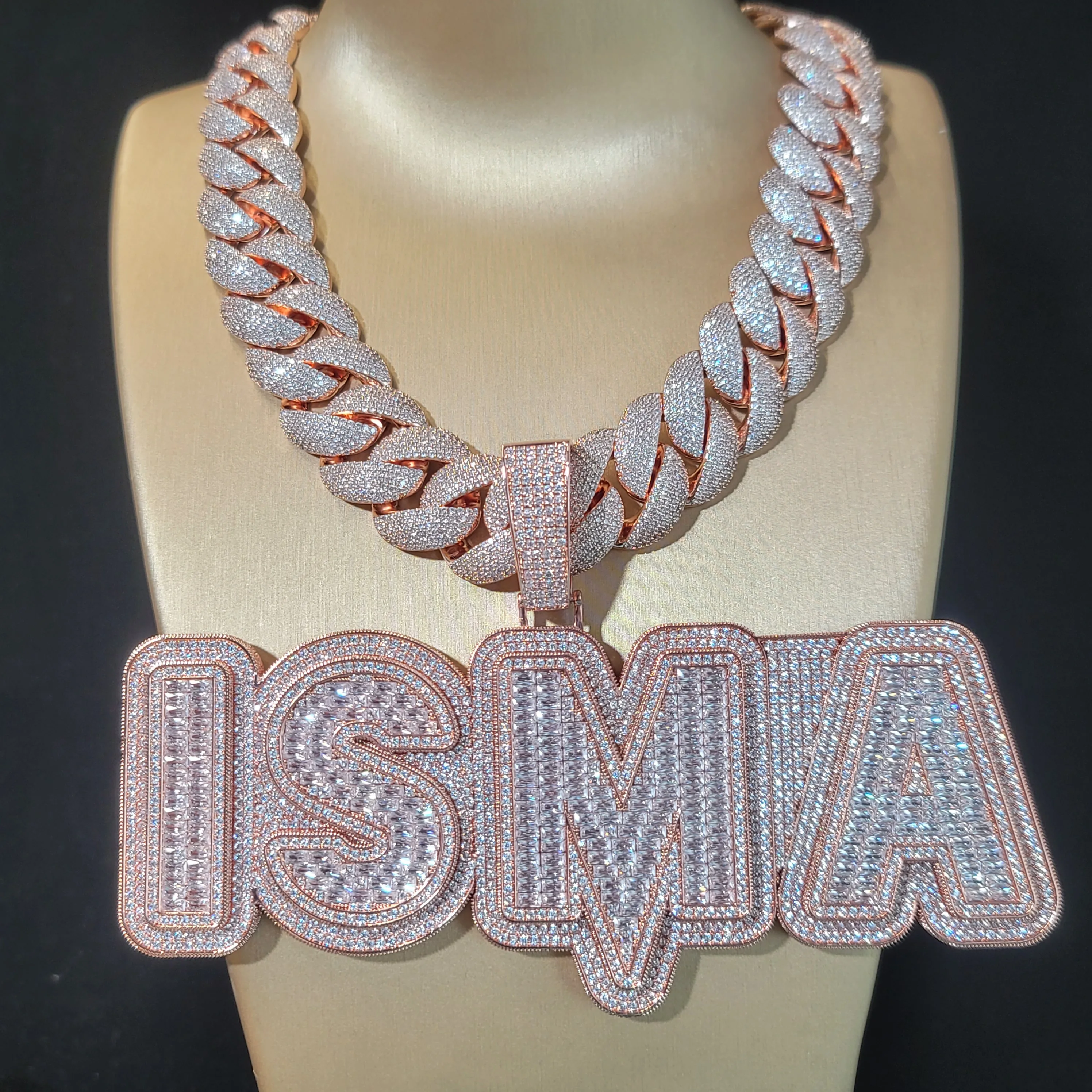 Personalized Diamonds Name Pendant Customize Any Number Letters Necklace One-Piece Smooth Back Nameplate Jewelry Birthday Gifts