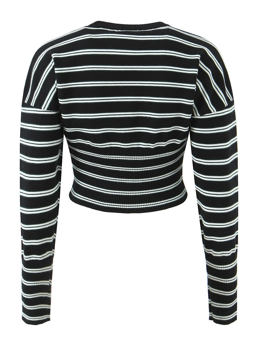 เสื้อสเวตเตอร์ถักไหมพรมทรงยาว แขนยาว คอวี ลายทางสไตล์เรโทรแบบอเมริกัน เน้นเอว ทรงเซ็กซี่ หรือเสื้อท่อนบนเอวสูงสำหรับผู้หญิง