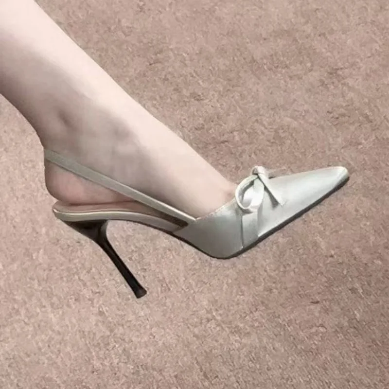 

Новые популярные женские черные, бежевые остроконечные женские элегантные туфли на шпильке с бантом, модные сандалии большого размера для вечеринок и свиданий на открытом воздухе