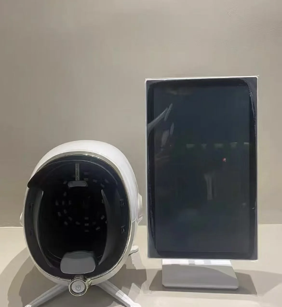 最新3D肌診断システム 3600万画素 顔分析マシン 肌水分検出アナライザー サロン用機器 2025