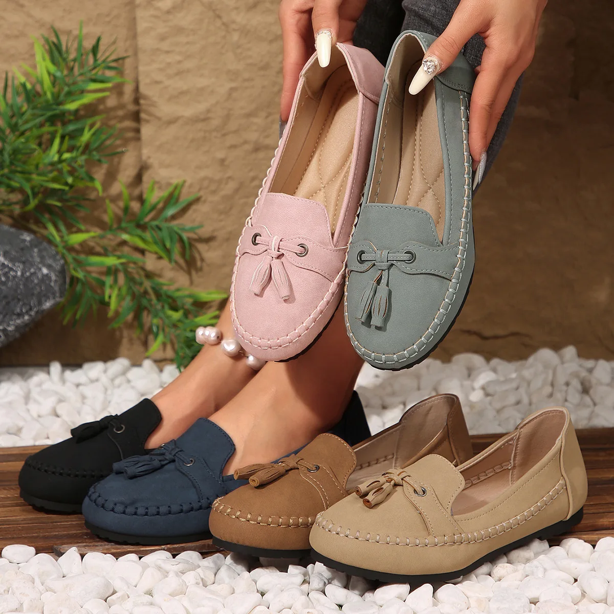 Women Flat Shoes Fashion Breathable Slip On Casual Sneakers Walking Shoes Plus Size Female Comfortable Lightweight Everyday Use