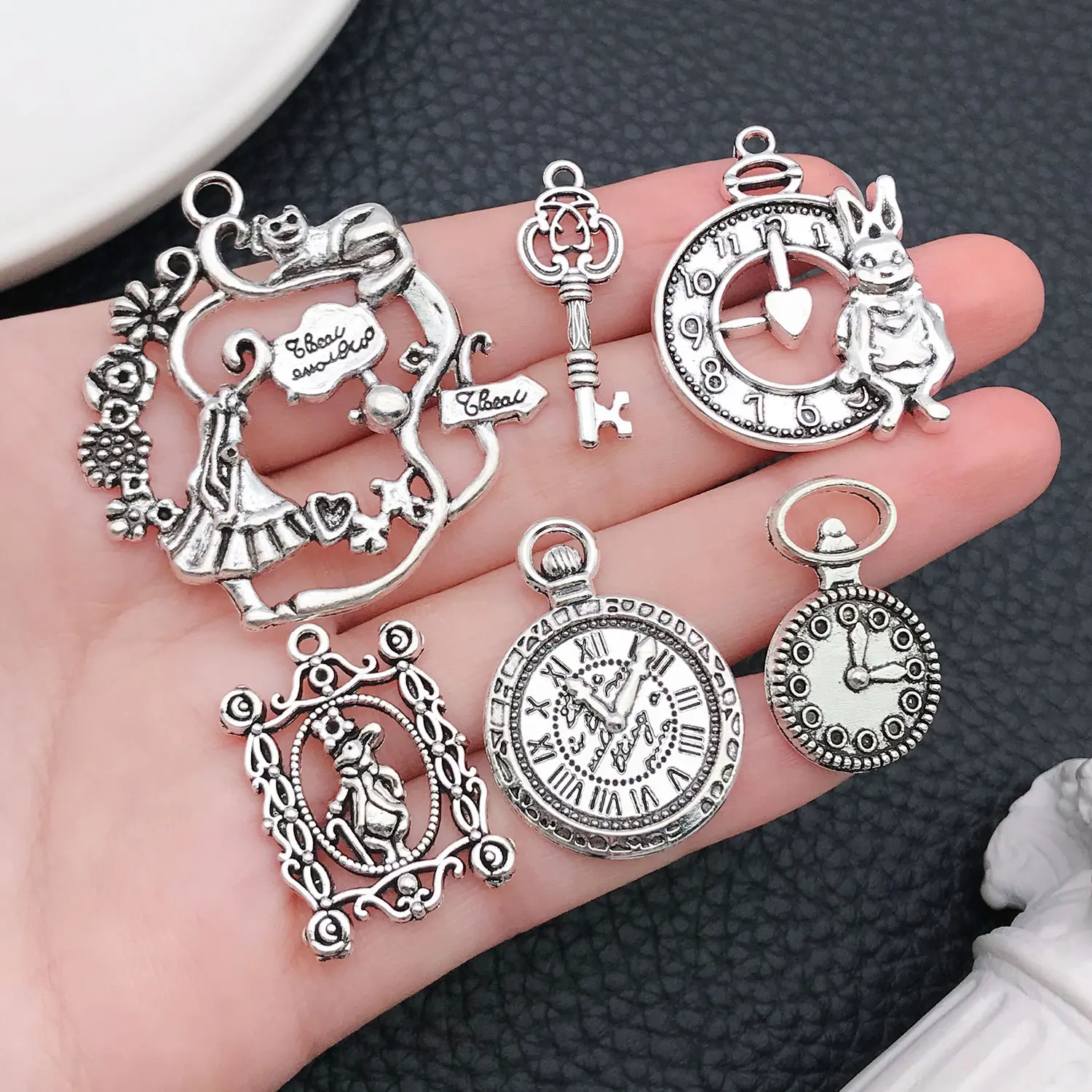 44/45pcs Antique Silver Bronze Tone Alice in Wonderland Charm Tales Tea Party Steampunk Skeleton Keys Pendants for DIY Jewelry image 2
