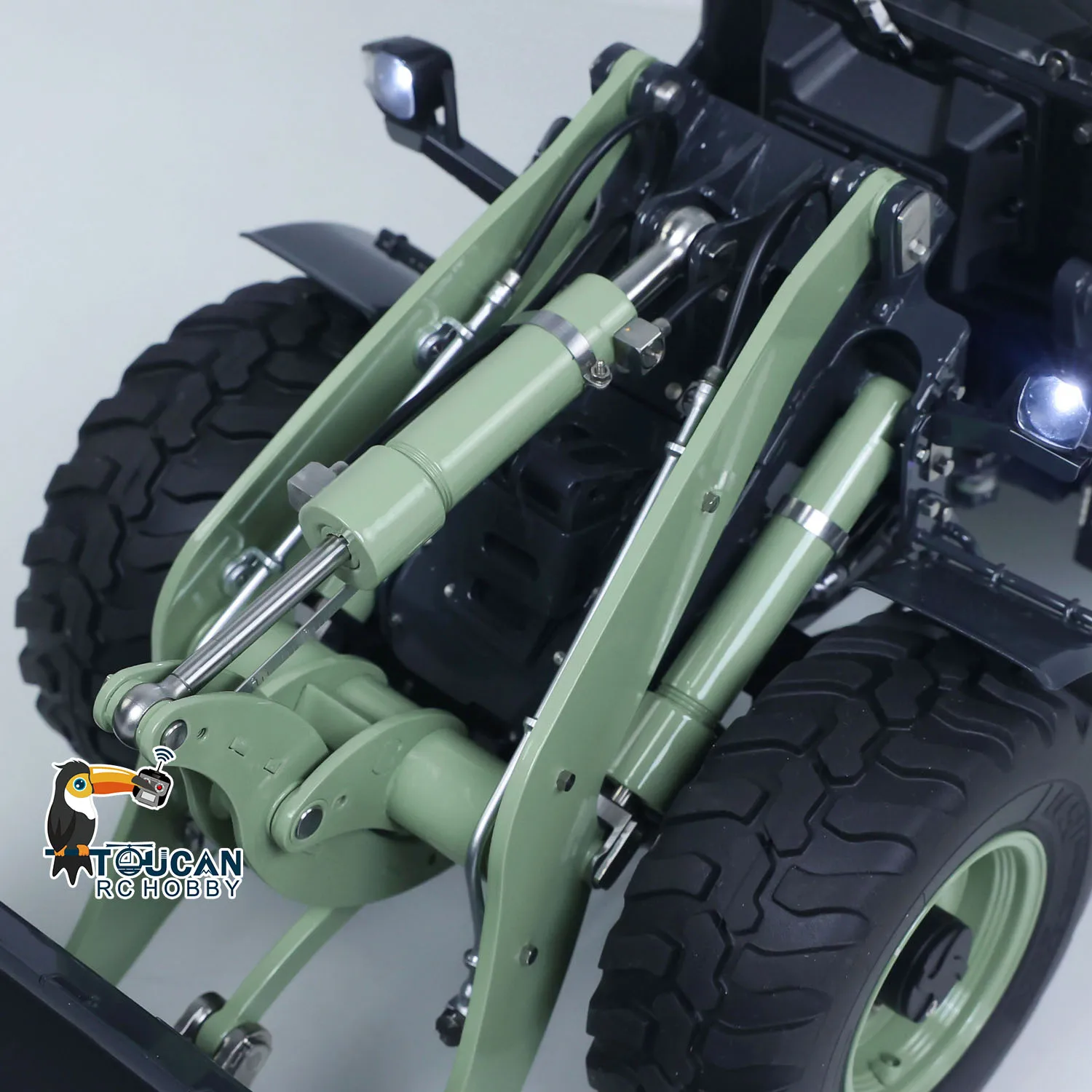 

RTR LESU Металл 1/14 Гидравлический погрузчик с радиоуправлением Aoue WA100M-8 4-канальный клапан RC Инженерный автомобиль Быстроразъемное соединение Световые звуки