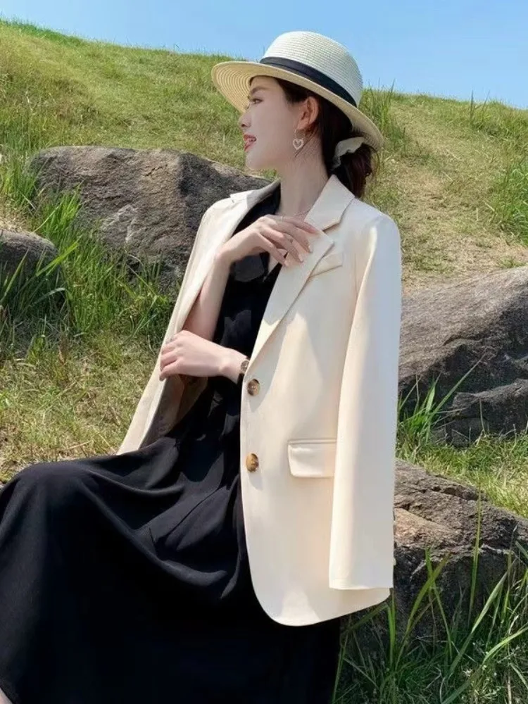 여성 캐주얼 루즈핏 슬레 한국 버전 브리티 슬레 가을 신상 패션 스몰 사이즈 매칭 레저 코트