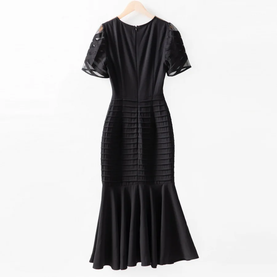 

Summer 2025 new styles of European and American women's clothing Short-sleeved and round-neck striped body-hugging dress XXL