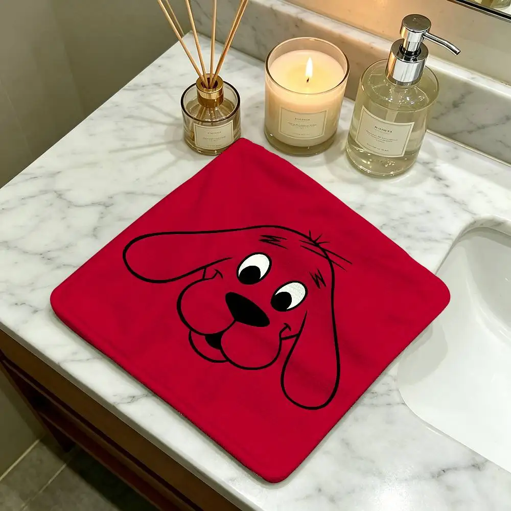 Cartoon Clifford the Big Red Dog Hanging Kitchen Towel, Polyester Cotton Material, Wear Resistant Hand Wiping Towel for Home view 4