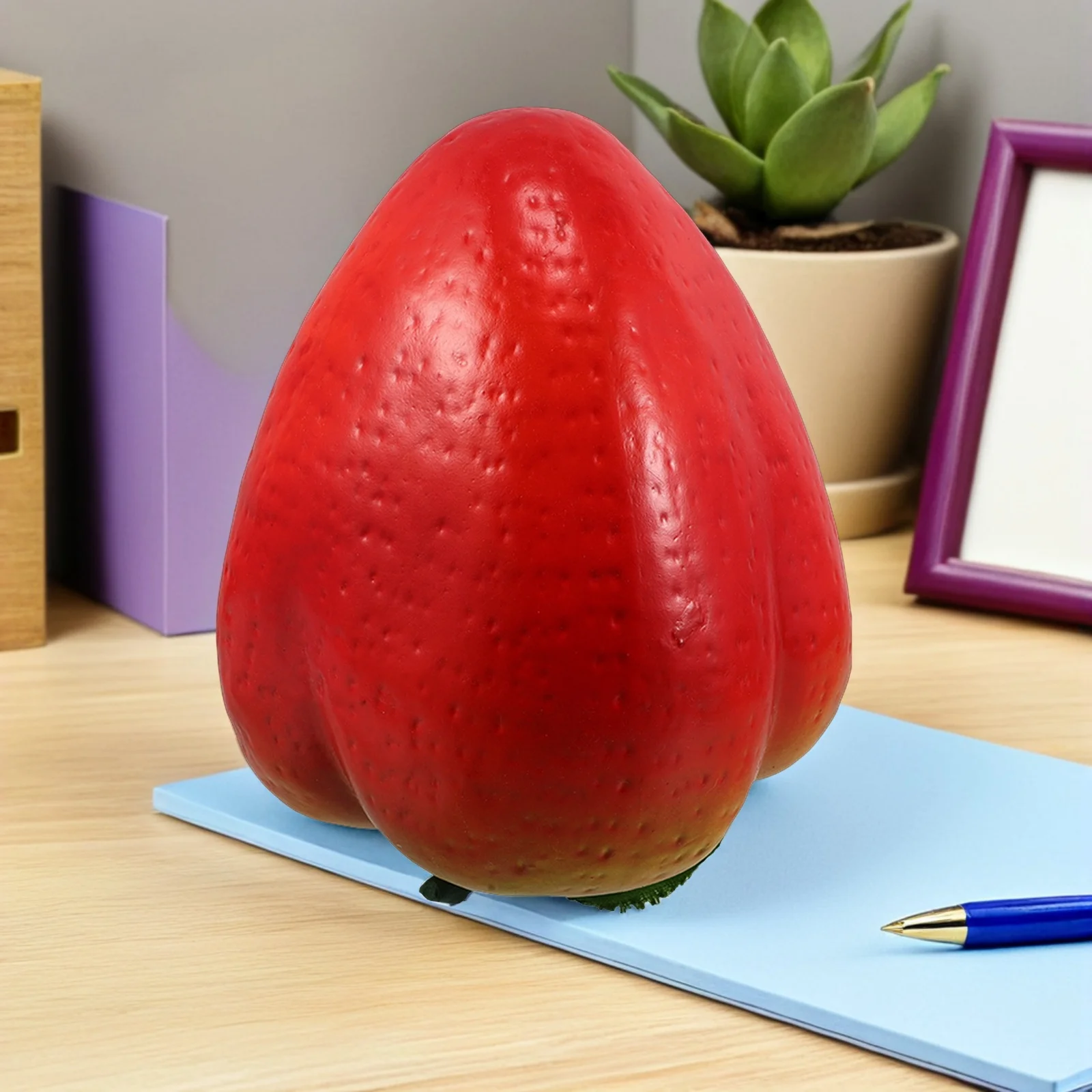 

Giant Realistic Fake Strawberry Large Fruit Photography Prop Seasonal Party Decoration Artificial Strawberries for Home and