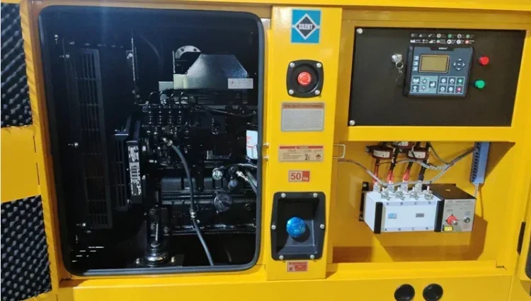 حار بيع مولد مقاوم للصوت 38kva 30kw جودة عالية 3 المرحلة المياه المبردة 50 هرتز 60 هرتز مجموعة مولدات الديزل الصامت للمزارع