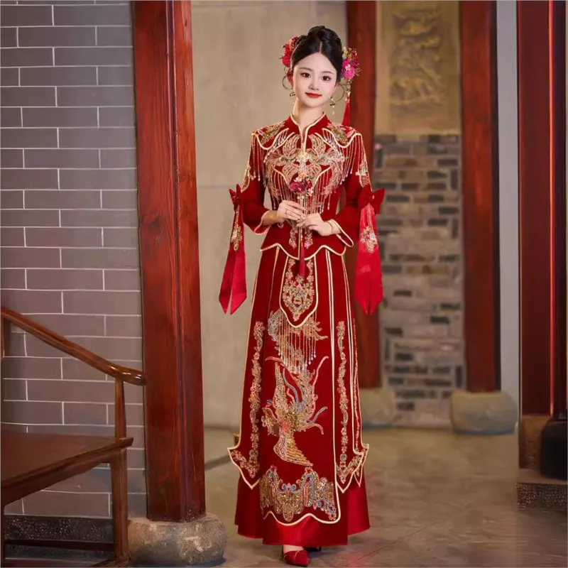 

New velvet tassel heavy industry Chinese-style wedding dress and toasting